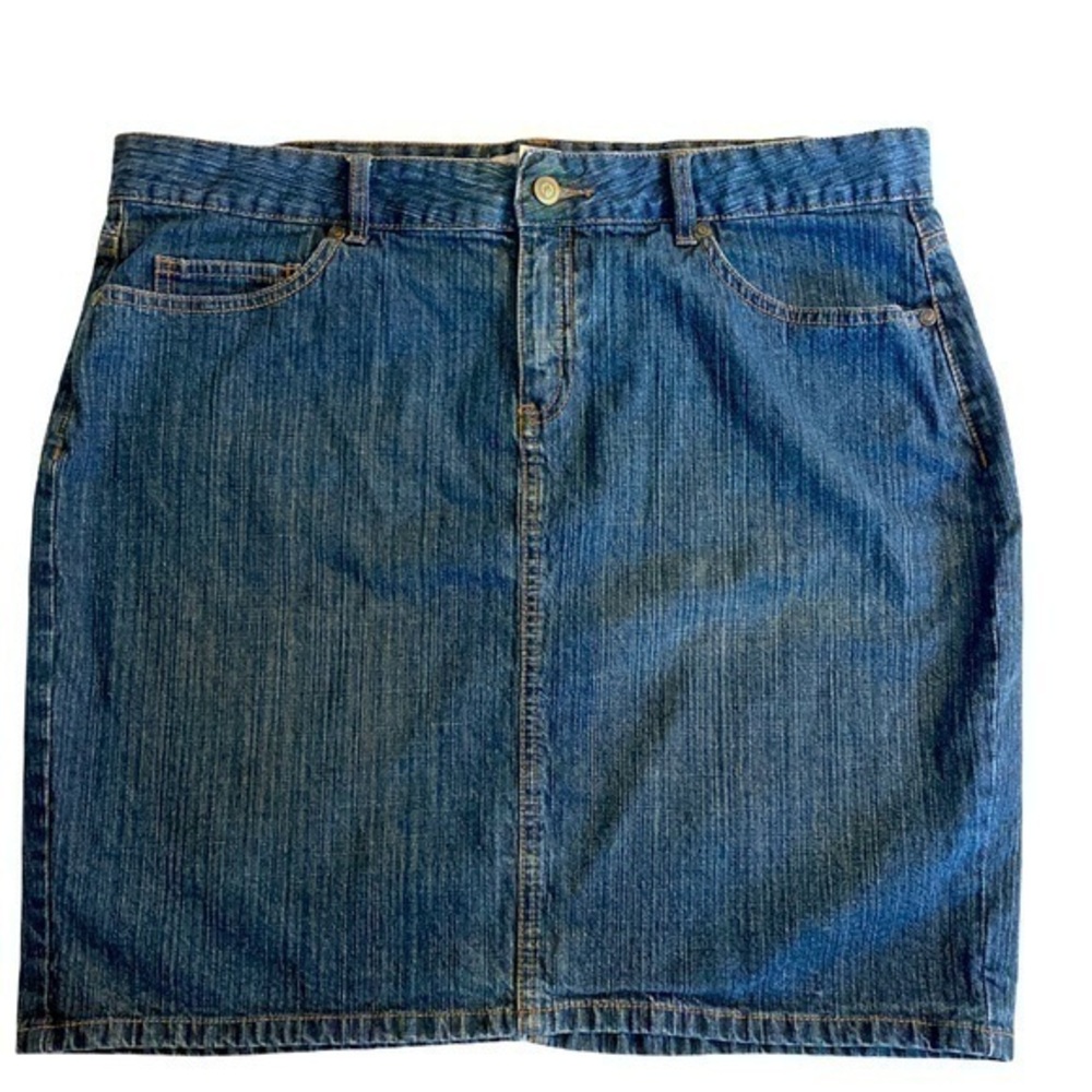 Tex By Max Azria Denim Skirt Size 14